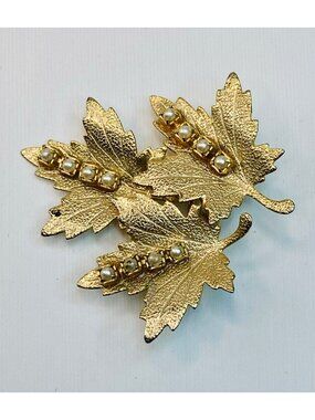 Gold-Tone Leaf Brooch Faux Pearl Accents -12B